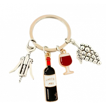 Schlüsselanhänger mit Wein-Accessoires